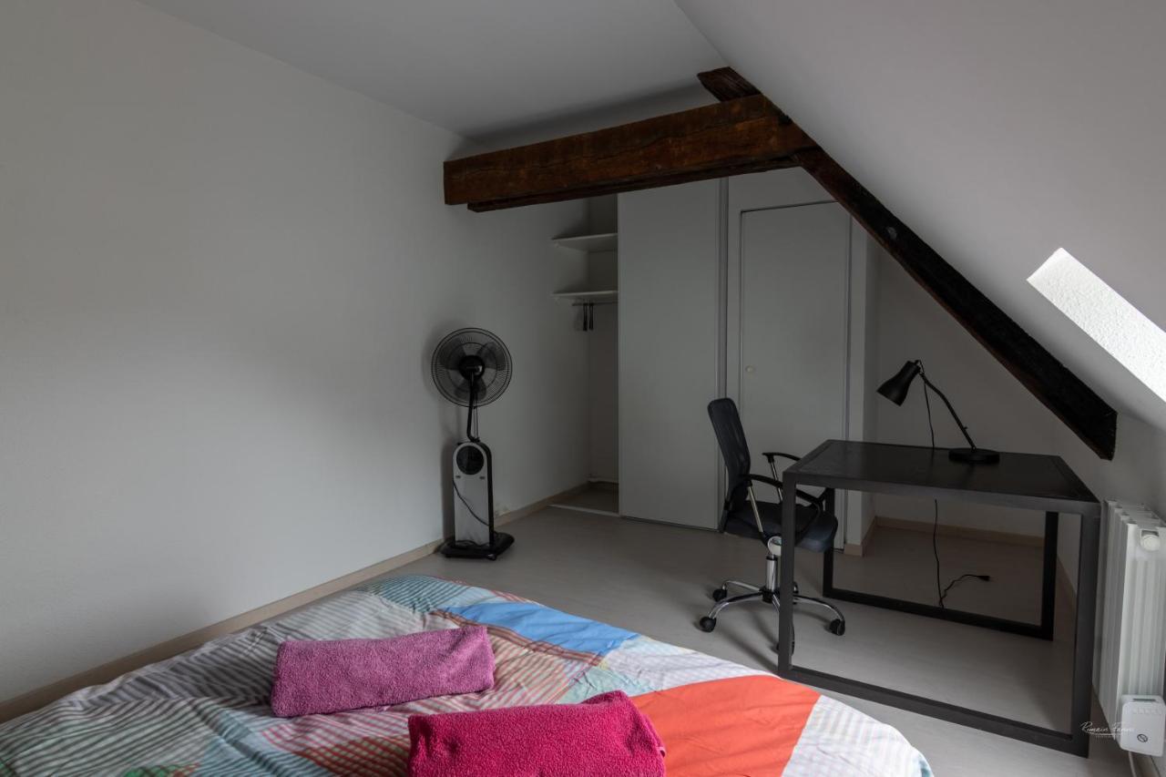 Magnifique Appartement Renove Dans Residence Saumur Exterior photo